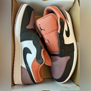 Nike Air Jordan 1 Low SE